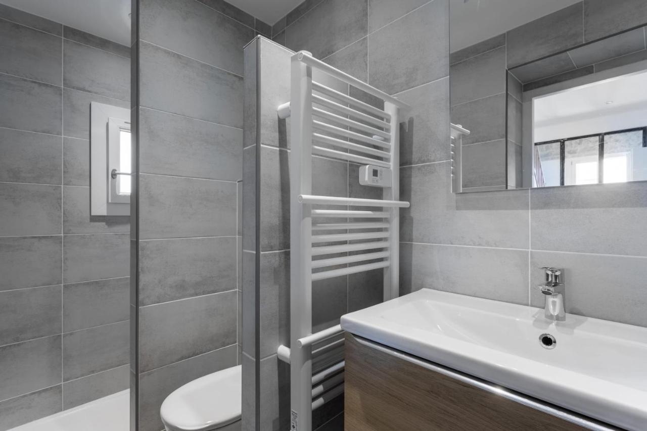 Outstanding Ac 2 Bedroom With Terrace Close To Beaches - Dodo Et Tartine Каркеран Экстерьер фото